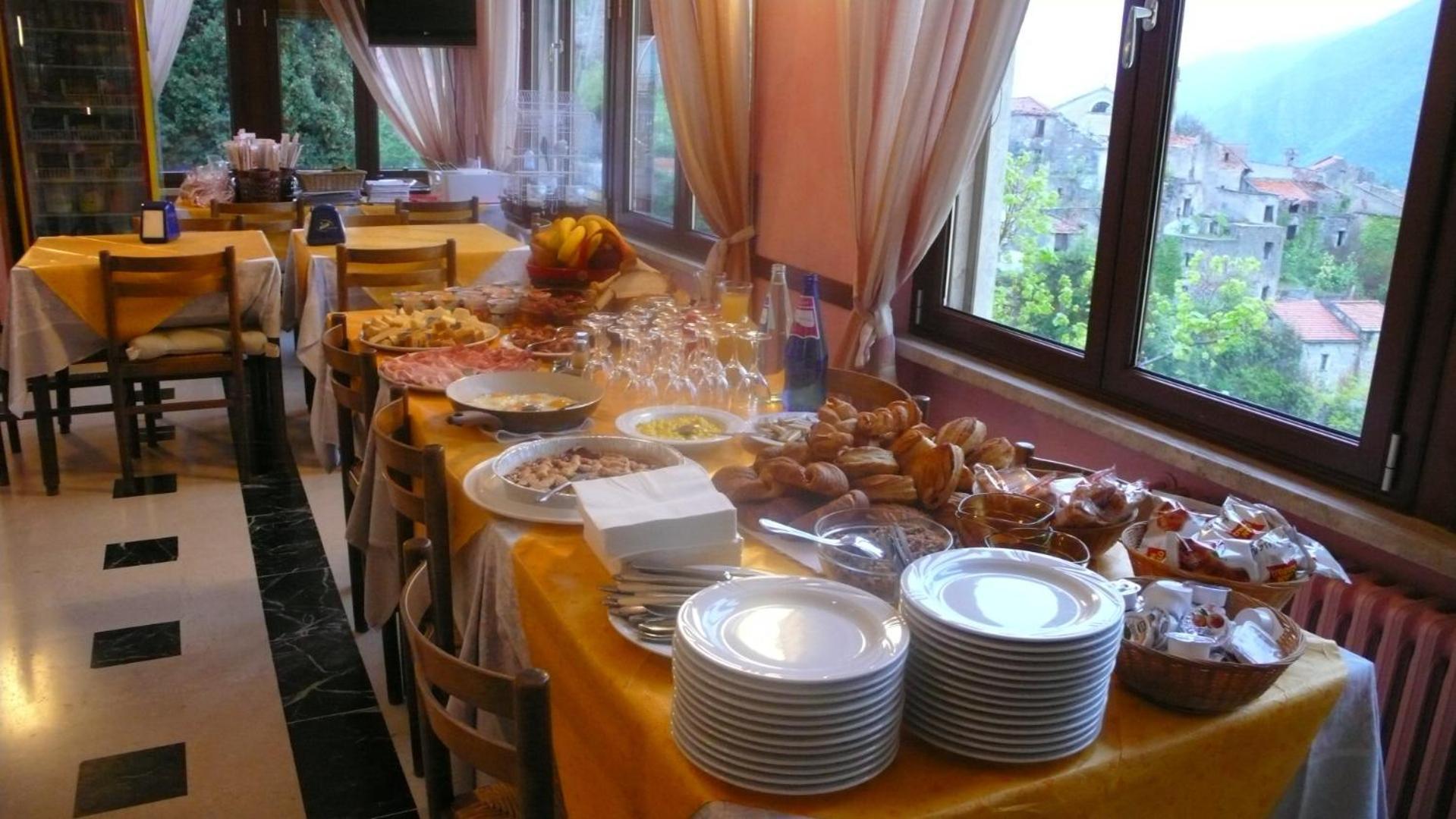 Albergo Cecchin Balestrino Buitenkant foto